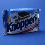 Knoppers, zahar si ulei hidrogenat