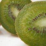 Kiwi, mai bun decat o aspirina. Opt motive sa mananci acest fruct